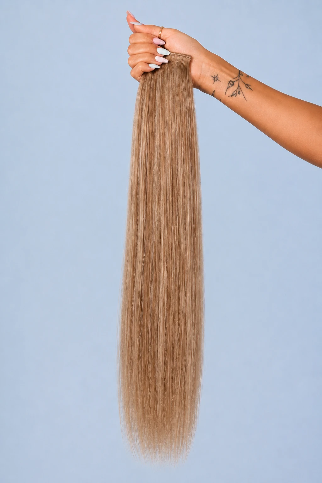 11 natural blonde — genius weft, hand held, pale blue seamless